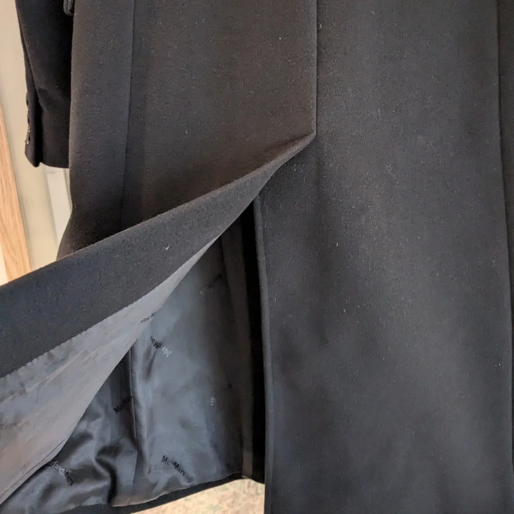 MaxMara Gorgeous Virgin Wool Coat - size 36 - Picture 6 of 14